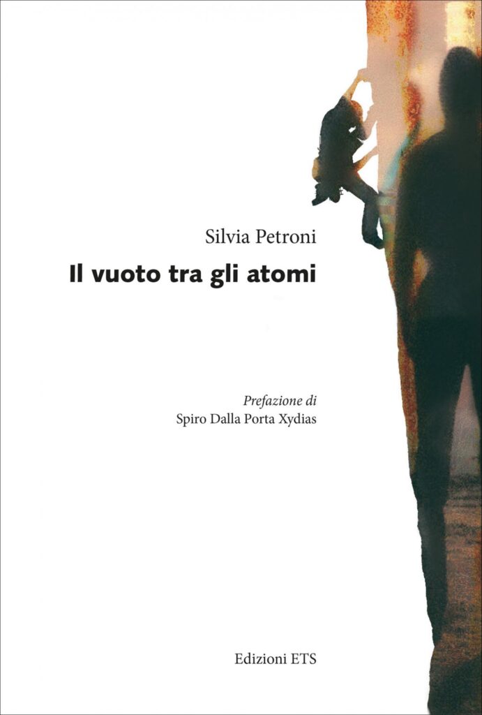 Copertina &middot; Il vuoto tra gli atomi